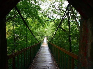 信夫温泉のんびり館の吊り橋