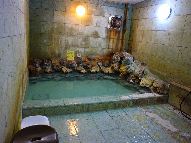 草津温泉ホテルおおるりの紅葉館の浴室
