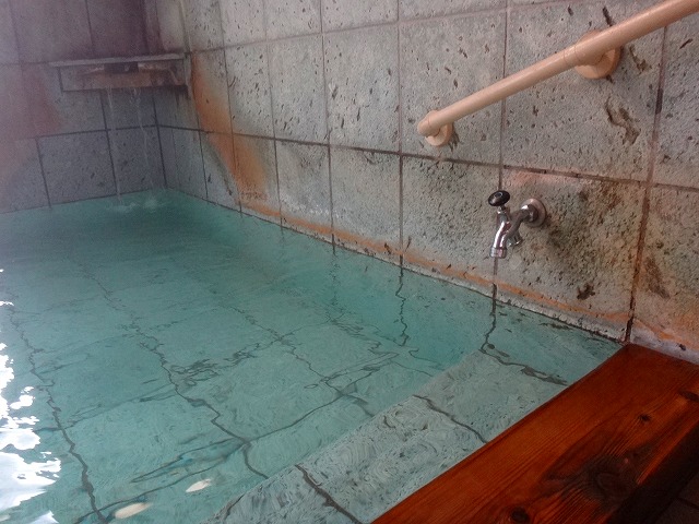 猿ヶ京温泉　いこいの湯の加水用蛇口