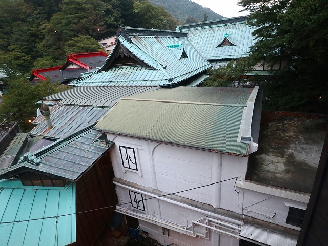 環翠楼本館の屋根