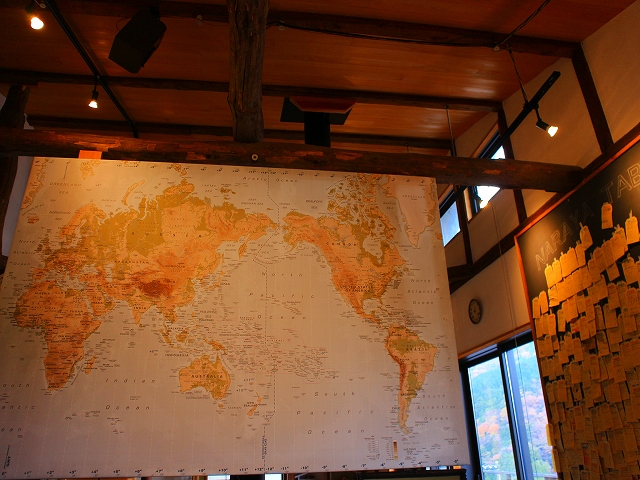 ナラヤカフェの世界地図