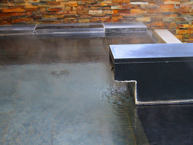 小田急 山のホテルの温泉の湯口