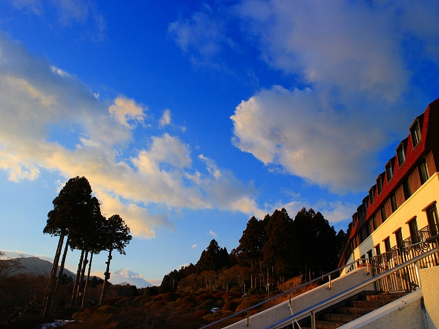 小田急 山のホテルと富士山