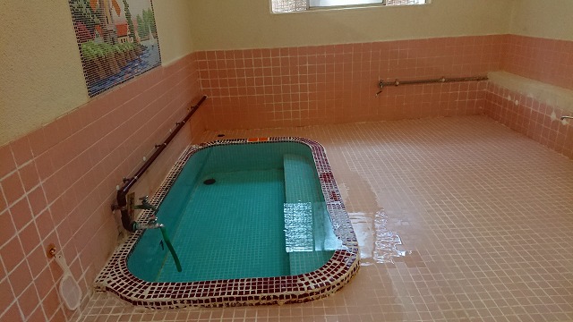 熱海温泉　山田湯の浴室