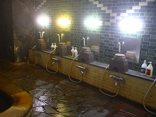 塩原温泉古山の地下の大浴場