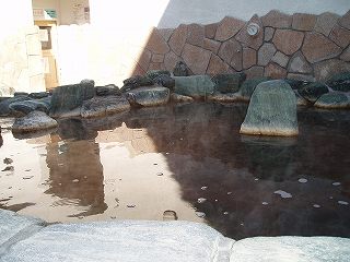 高井戸温泉美しの湯のもうひとつの露天風呂
