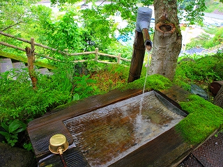 奈良田の里温泉の名水