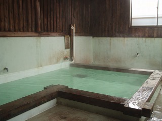草津温泉　巽の湯の浴室