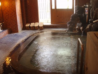小浜温泉旅館國崎の男女別浴室