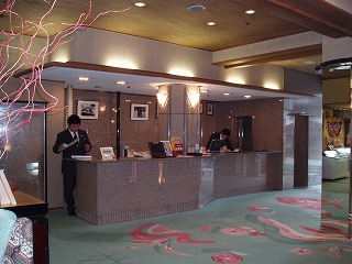 鳴子観光ホテルのフロント