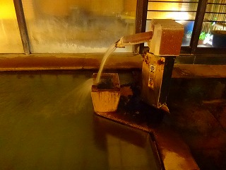 塩原温泉 旅館 上会津屋の寂の湯の内湯湯口